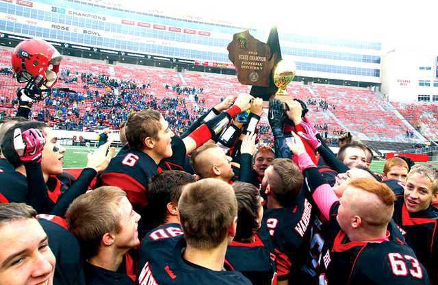 BH FB state trophy hoist color