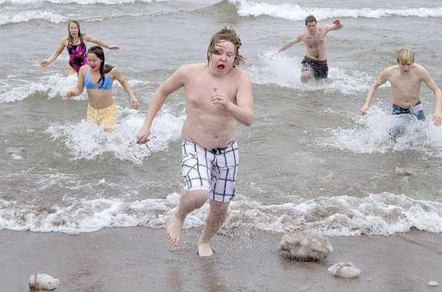 WEB Polar Plunge 2012 2