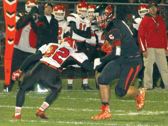 Darl FB Hunter Johnson color