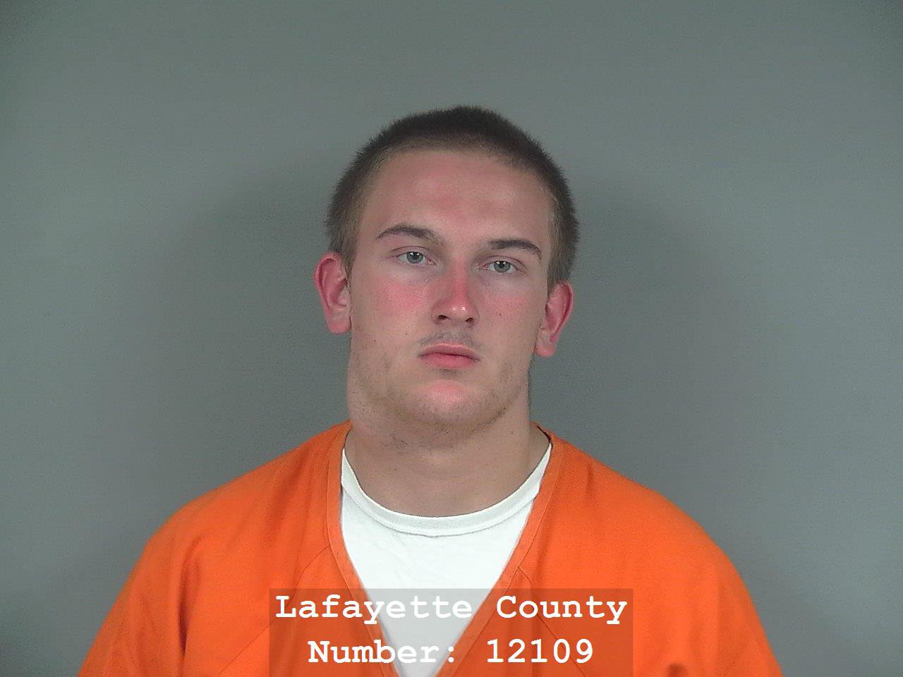 Shullsburg man charged with fleeing cops with stolen rifle on stolen