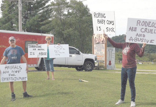 Rodeo protesters