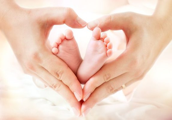 baby feet