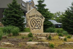 freeport pretzel city