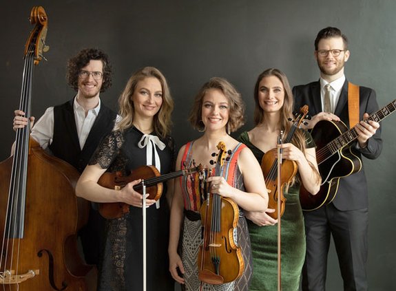 c110322_MAC-quebe-promo-5