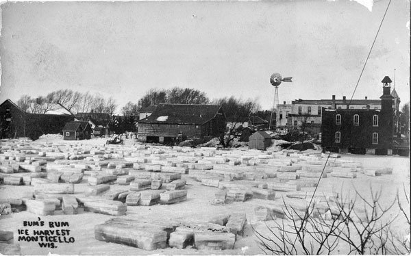 L012523_MAHS-old-photo