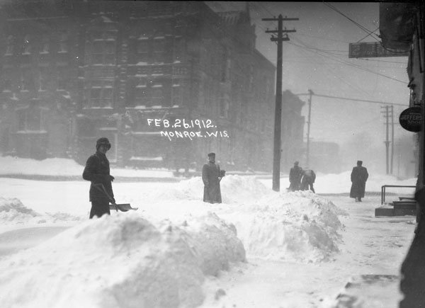Spring 1912 Snowstorm of Feb. 1912 - Monroe Times