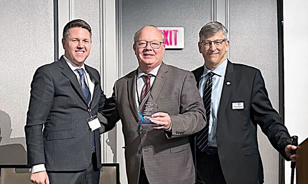 novak-clinic-Award-11