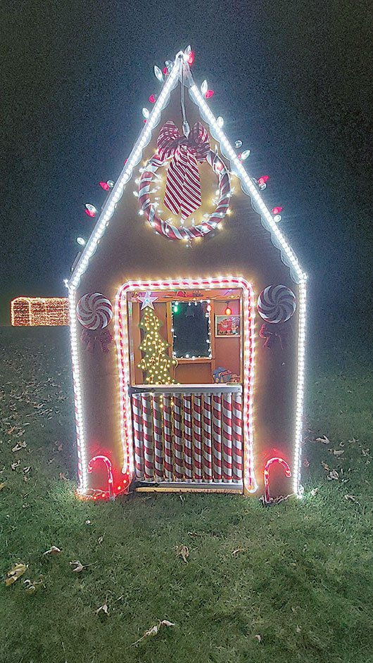 Marieru様クリスマスハウス Binder Christmas House grows to over 106K lights - Monroe Times
