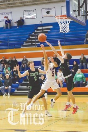 s121623_Kaden-Zurfluh