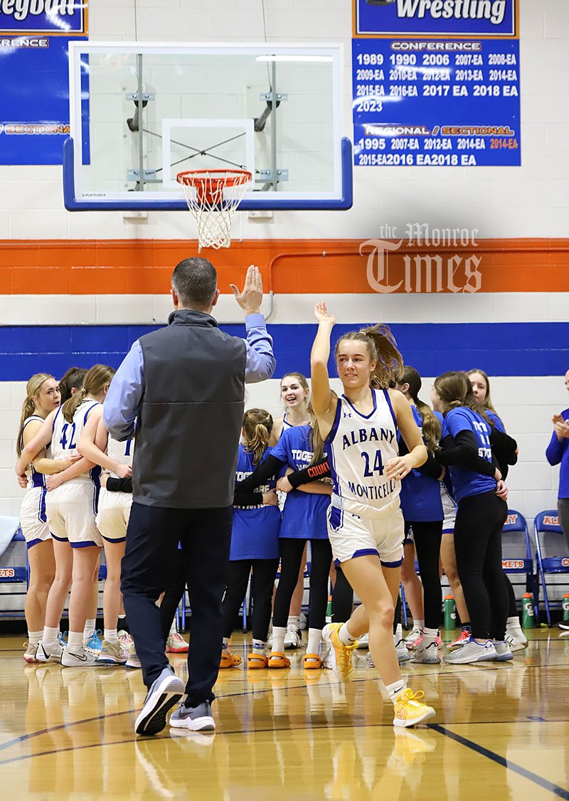 Derick-Doescher-and-Molly-Olson.jpg