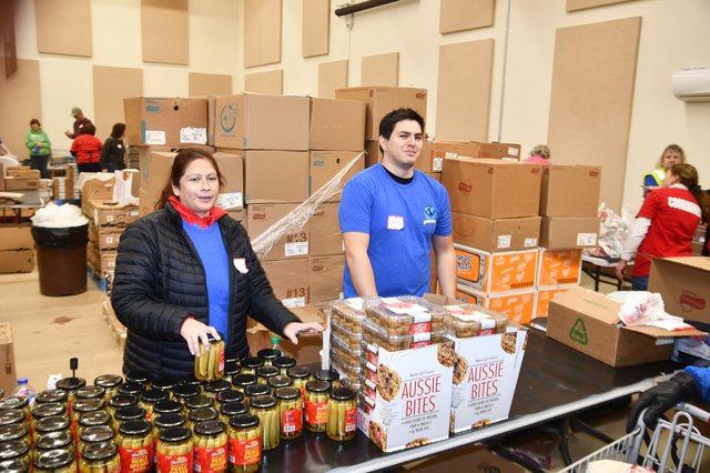 Lactalis volunteers pitch in at Ruby s Pantry SWNews4U
