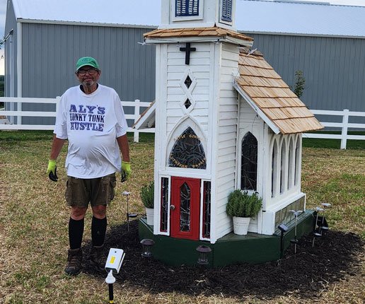 apple grove church memorial