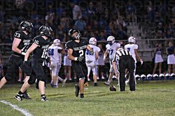 Darlington fb 10-3