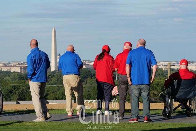 P2428266.jpg Badger Honor Flight