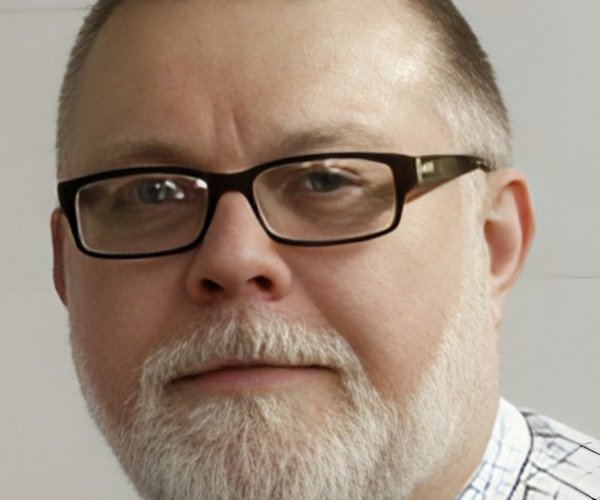 Dennis E. Fassbinder