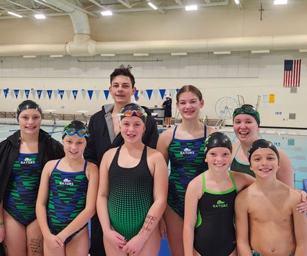 gators swim