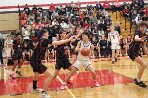 Monroe pummels Brodhead by 61