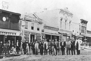 Arts, music and a ‘King’ of the Square