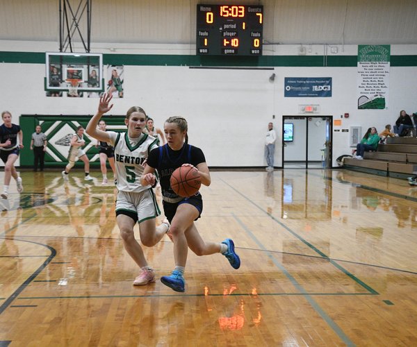 Olson hits 1,000 at Benton; AP rocks Highland