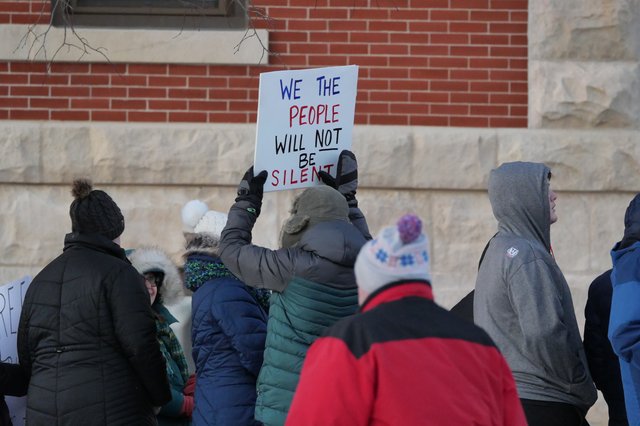 Fatal Shooting of 2nd Minnesota Citizen Ramps Up Anti-ICE Demonstrations Across the Midwest and U.S.