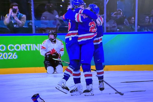 Janecke, USA women win Gold in OT