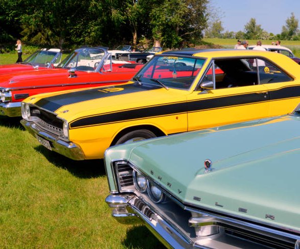 Yester-Year Auto Club  Installs Officers for 2026