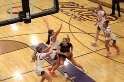 Barneveld blocks AP from winning league title outright