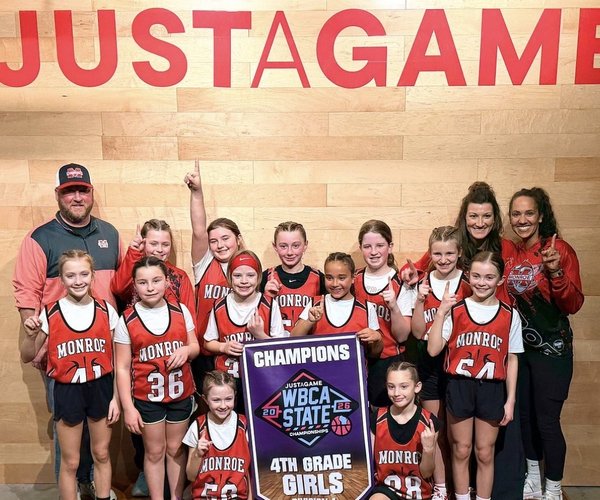 Monroe girls 4th grade team finishes unbeaten