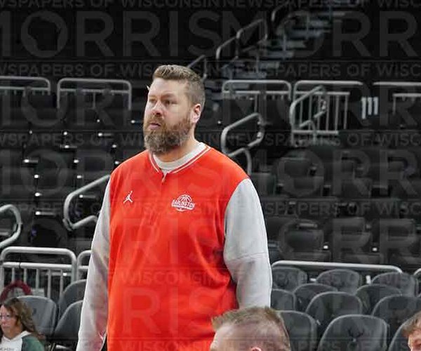 Uppena steps down as Redbirds head coach