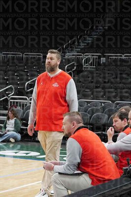 Uppena steps down as Redbirds head coach