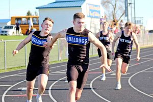 MFLMM Boys Track 4/22_01