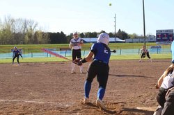 MNG improves to 9-1, Jubany trips Eagles