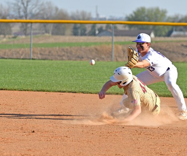 Reese Drew playing 2nd Base 1