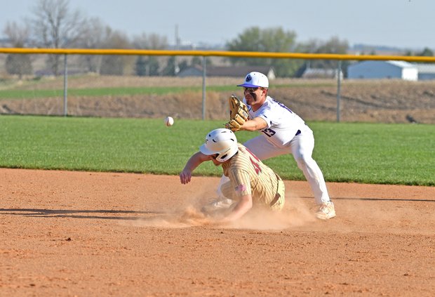 Reese Drew playing 2nd Base 1