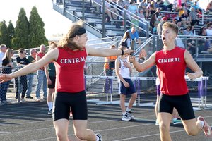 Central Boys Track 4/29_02