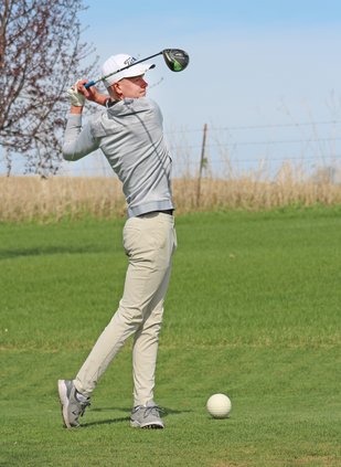 MFLMM Boys Golf 4/29_01