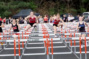 Central Girls Track 4/29_01