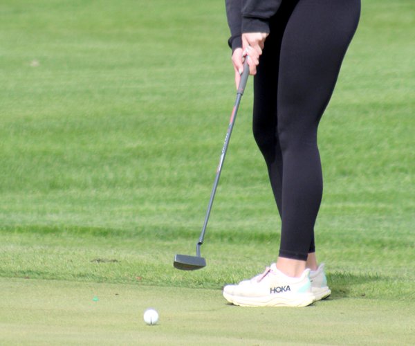 Central Girls Golf 5/6