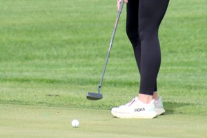 Central Girls Golf 5/6