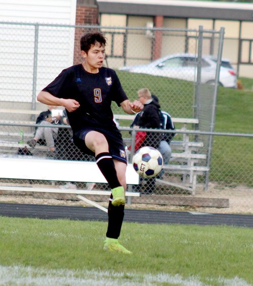 MFLMM Boys Soccer 5/13_02