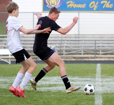 MFLMM Boys Soccer 5/13_01
