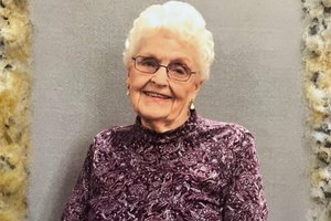 PHYLLIS ANN (PFUEHLER) HUEBNER