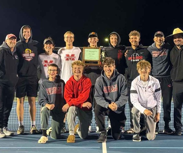 MHS wins first conf. title since ’02