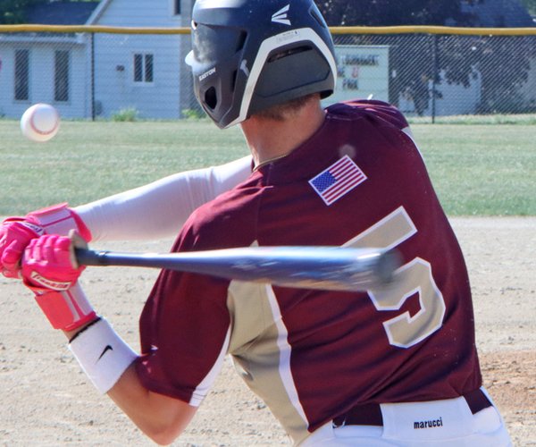 Kaden Roberts Pitches vs De Soto