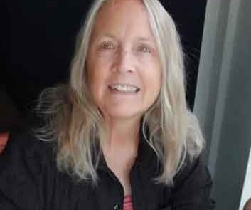 Tracey Lee Roberts