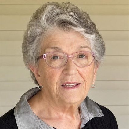 Cathy Handke