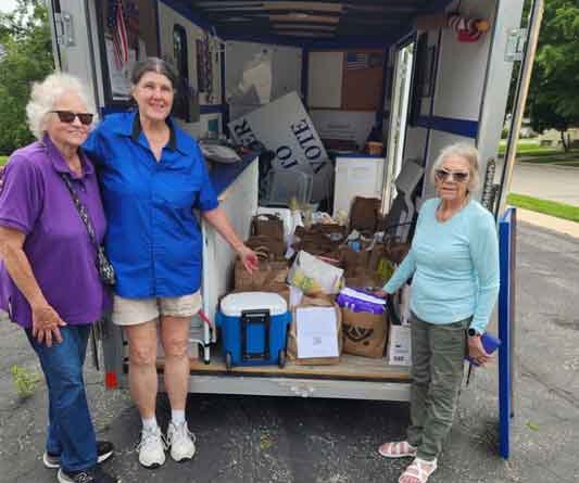 Local Dems Donate Food