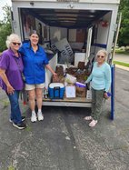Local Dems Donate Food