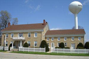 Old Stone Hotel