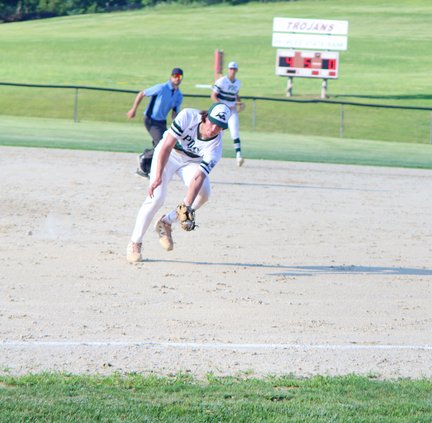 Carter Copsey fields ground ball vs Gays Mills